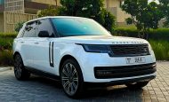 Range Rover Vogue 2025 for rent in Dubai
