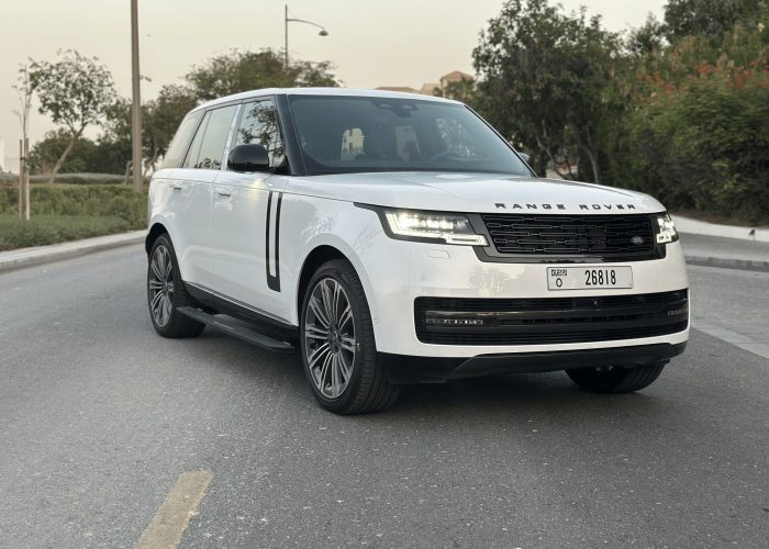 IMG_3474Range Rover Vouge 2025